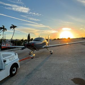 Image post by @p6aviation on Instagram