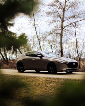 Image post by @parkmazda on Instagram
