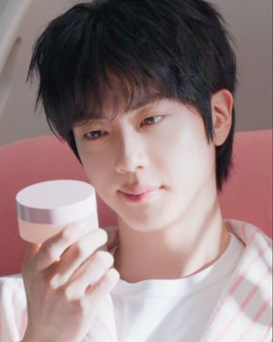 Image post by @laneige_us on Instagram