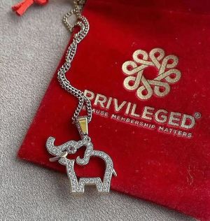 Image post by @privilegedbmmdstopp on Instagram