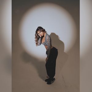 Image post by @itsbellahue on Instagram