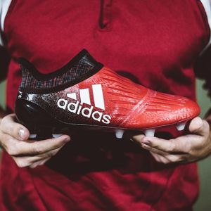 Image post by @soccerdotcom on Instagram
