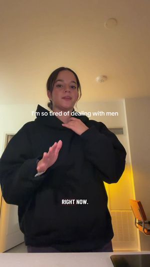 Video post by @val.molero on TikTok