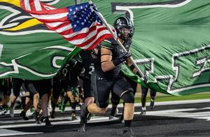 Image post by @_lukejohns0n_ on Instagram