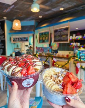 Image post by @playabowls on Instagram