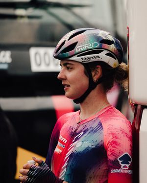 Image post by @wmncycling on Instagram