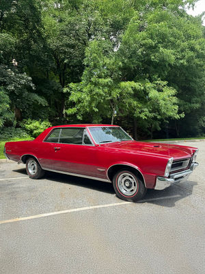 Video post by @barrettjacksontv on TikTok