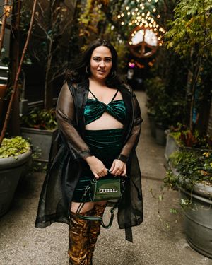 Image post by @loralyee on Instagram