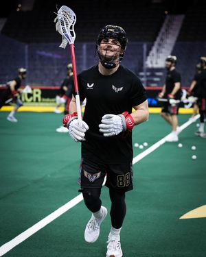 Image post by @nllwings on Instagram