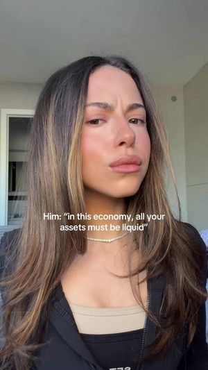 Video post by @anyaweitz on TikTok