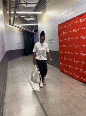 Image post by @nbabrasil on Instagram