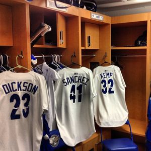 Image post by @rcquakes on Instagram