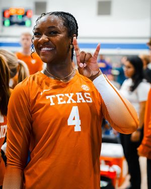 Image post by @texasvolleyball on Instagram