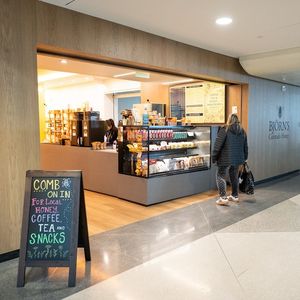 Image post by @denairport on Instagram