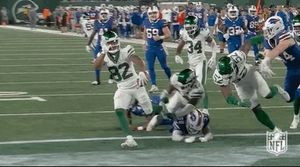 Gif post by @WeAreStuds on Twitter