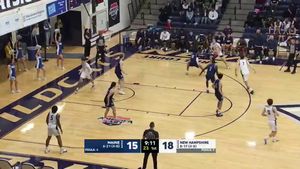 Video post by @UNHMBB on Twitter