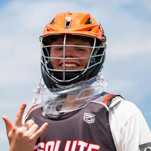 Image post by @resolutelax on Instagram