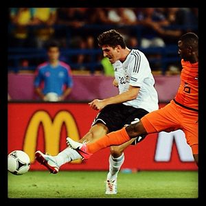 Image post by @soccerdotcom on Instagram