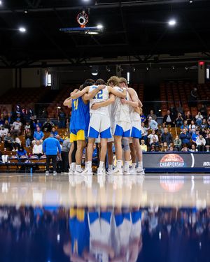 Image post by @uclamvb on Instagram
