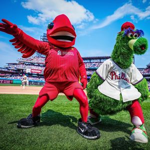 Image post by @philliephanatic on Instagram