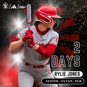 Image post by @sdcoyotessb on Instagram