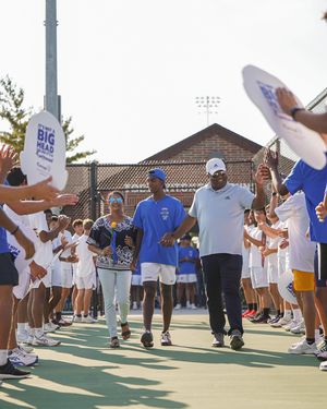 Image post by @carmelboystennis on Instagram