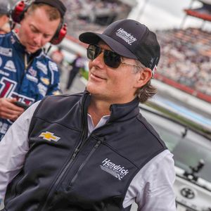 Image post by @jeffgordonweb on Instagram