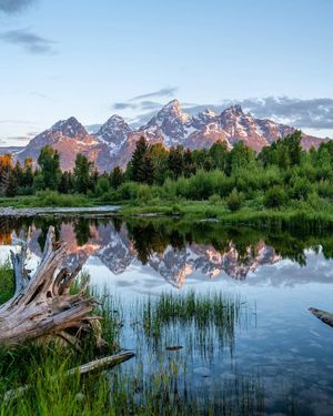 Image post by @nationalparkscollective on Instagram