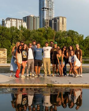 Image post by @retroboatrentalsatx on Facebook
