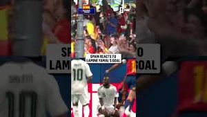 Video post by @foxsports on YouTube
