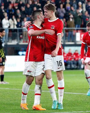 Image post by @azalkmaar on Instagram