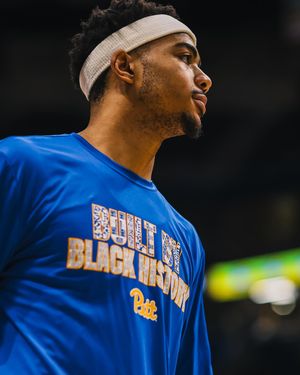 Image post by @pitt_mbb on Instagram