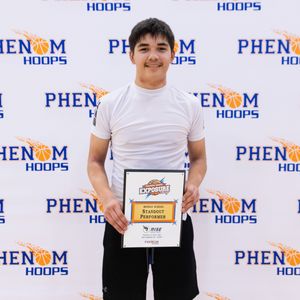 Image post by @phenom_hoops on Instagram
