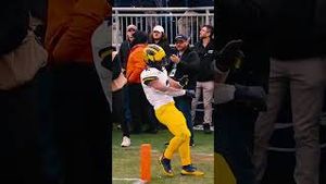 Video post by @CFB ON FOX on YouTube