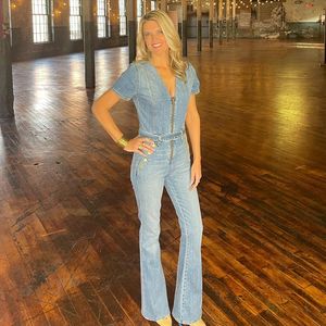 Image post by @melissastark on Instagram