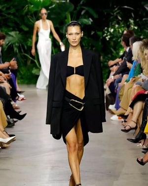 Image post by @nyfw on Instagram