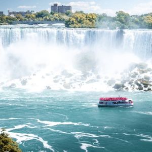 Image post by @niagaraaction on Instagram