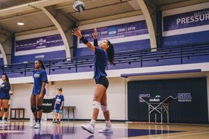 Image post by @SFA_Volleyball on Twitter