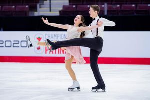 Image post by @patinageqc on Facebook