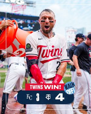 Image post by @twins on Instagram