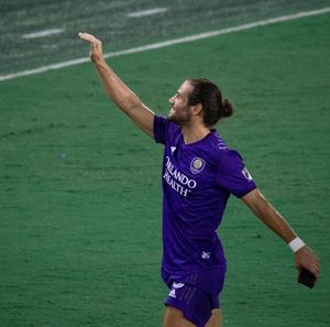 Image post by @alex_dejohn on Instagram