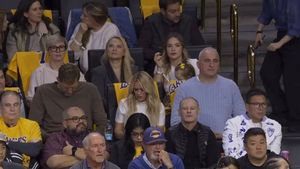 Image post by @_abigaiiiil on Twitter