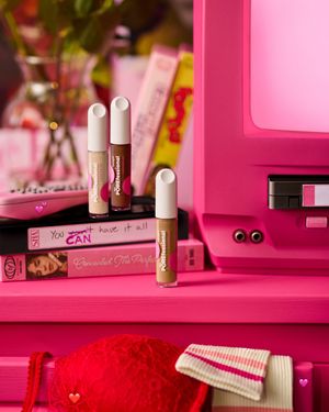 Image post by @benefitcosmetics on Instagram
