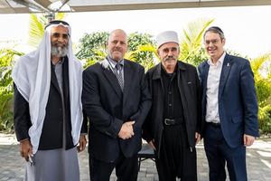 Image post by @aishglobal on Instagram