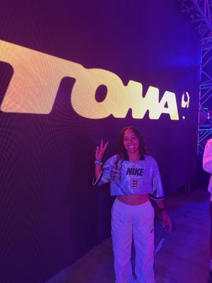 Image post by @evamadarang on Instagram