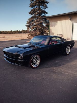 Image post by @barrett_jackson on Instagram