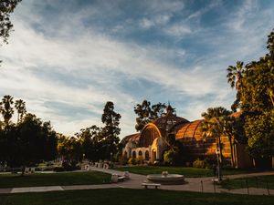 Image post by @sdlifechanging on Instagram