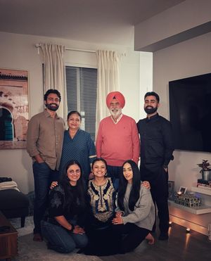 Image post by @bhangralicious on Instagram