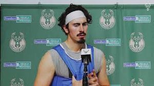 Video post by @bucks on YouTube