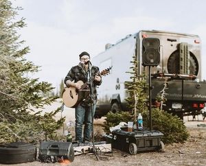 Image post by @jasonsendsit on Instagram